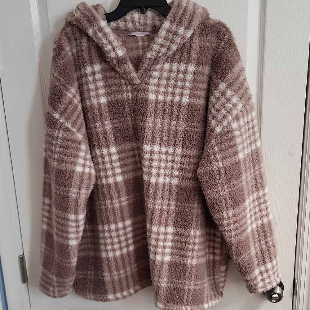 AnyBody Fuzzy Beige Sweater